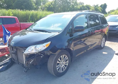 2013 Toyota Sienna Xle V6 8 Passenger from USA, damaged, VIN 5TDYK3DC4DS334313